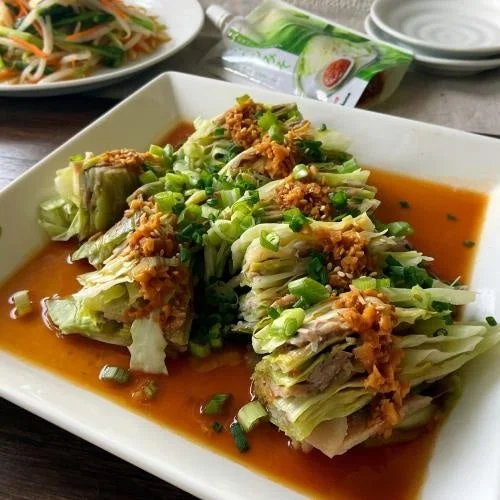 レンジ蒸し例：キャベツと肉の重ね蒸し