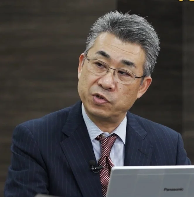 講演中の紫垣英昭氏