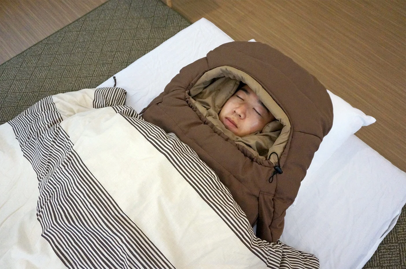 すき間風ガード