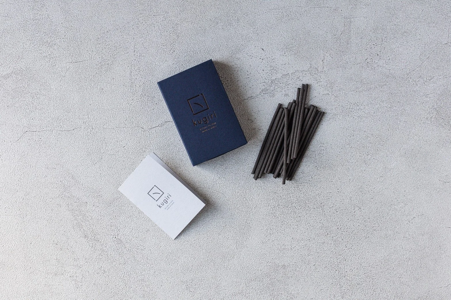 kugiri incenseのパッケージと線香