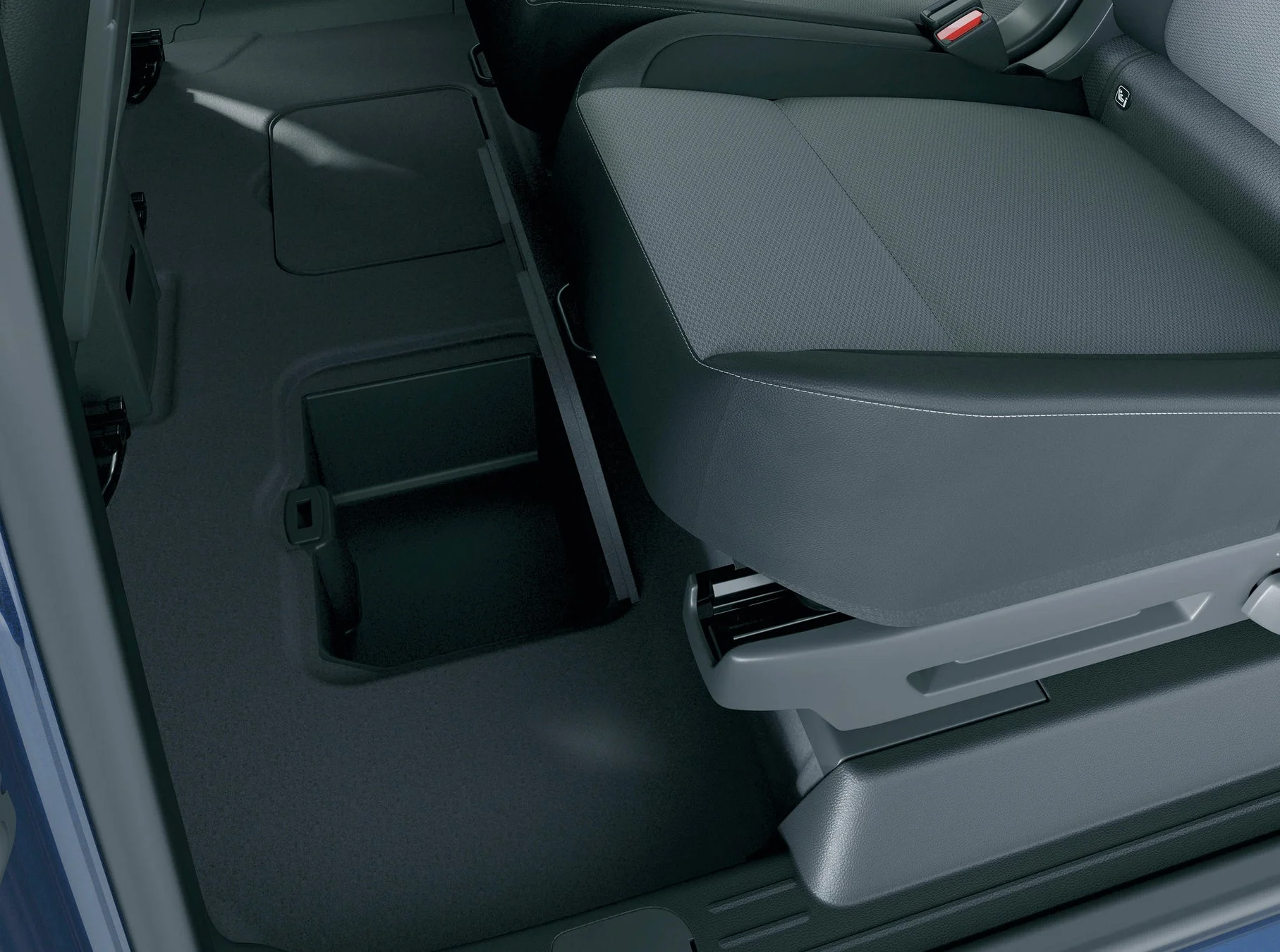 ルノー グランカングー 2列目シート足元の収納スペース