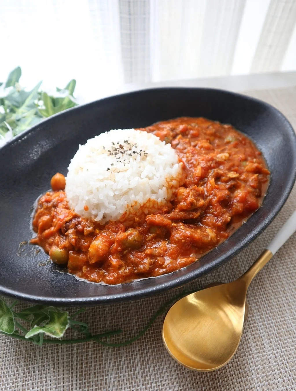 サバ缶無水トマトカレー